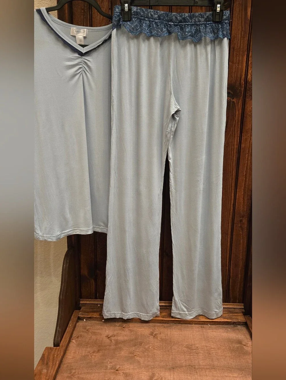 Kathy Ireland Women's Pjs Long Sleeve Sleep Top & Pant Set - Light Blue